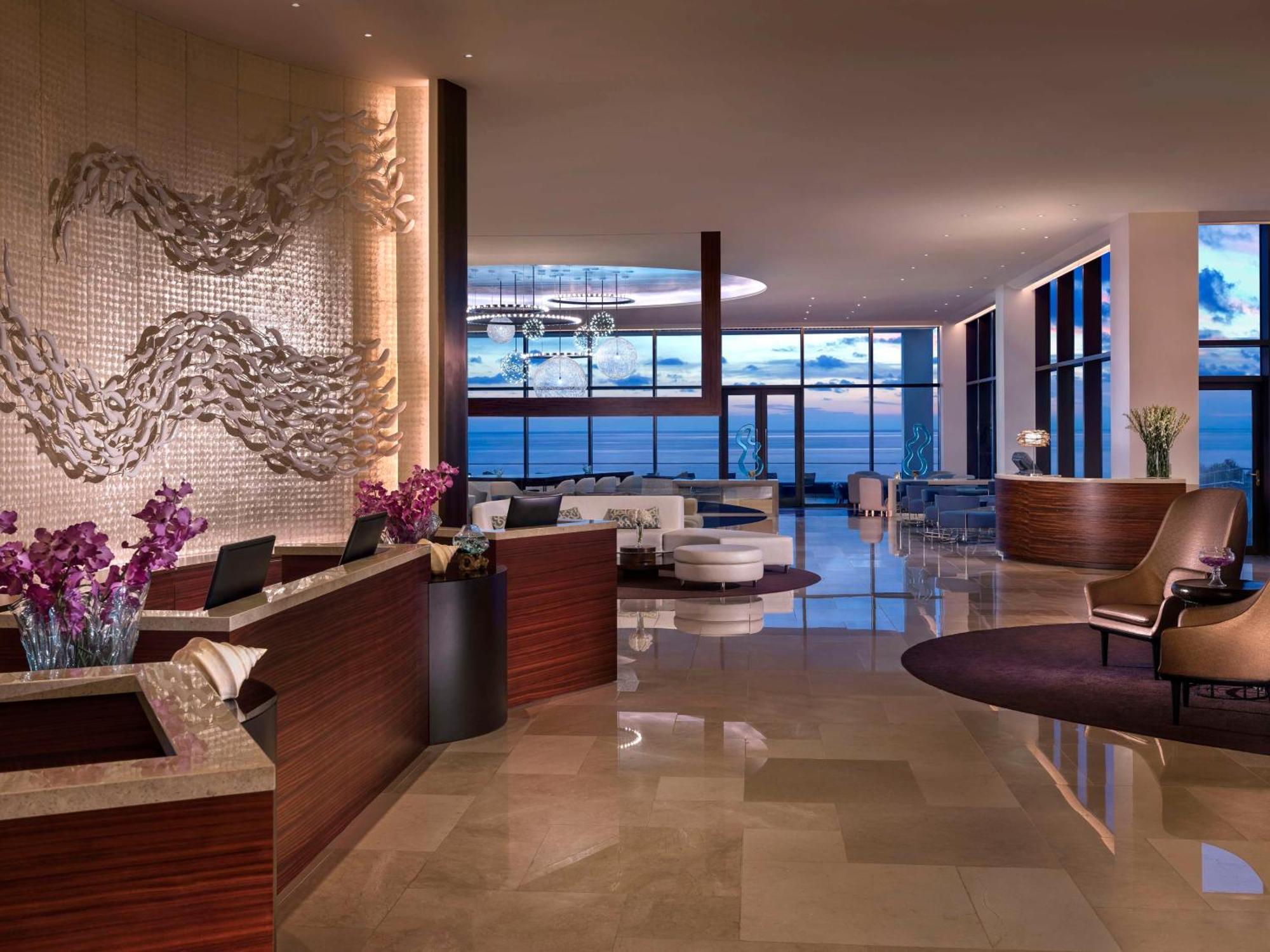 Dusit Thani Guam Resort Tumon Exteriör bild
