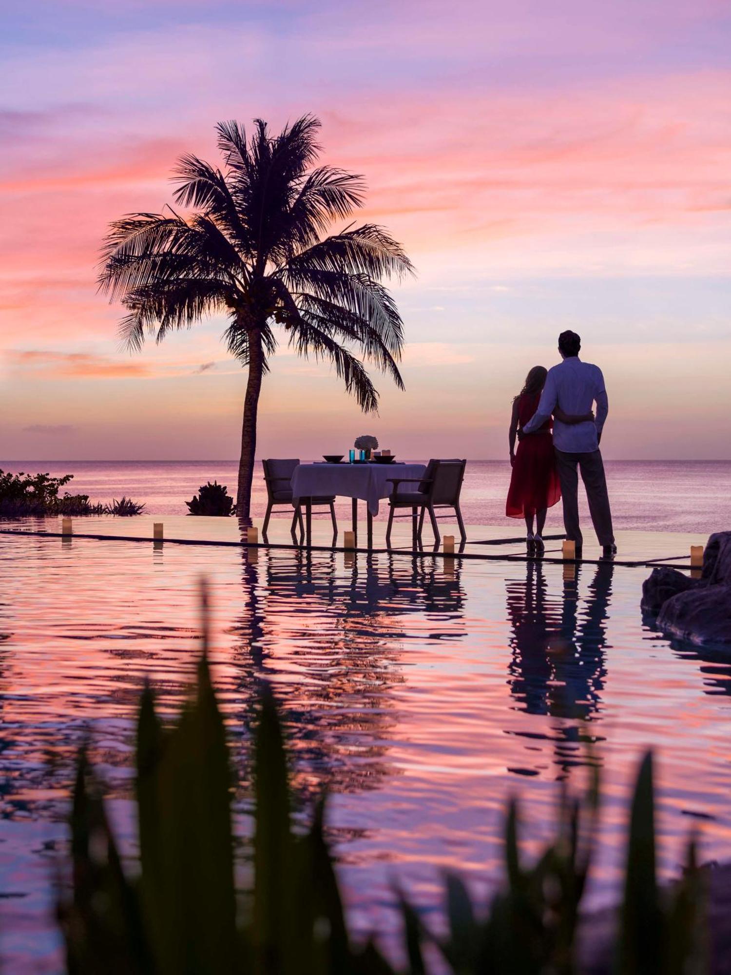 Dusit Thani Guam Resort Tumon Exteriör bild